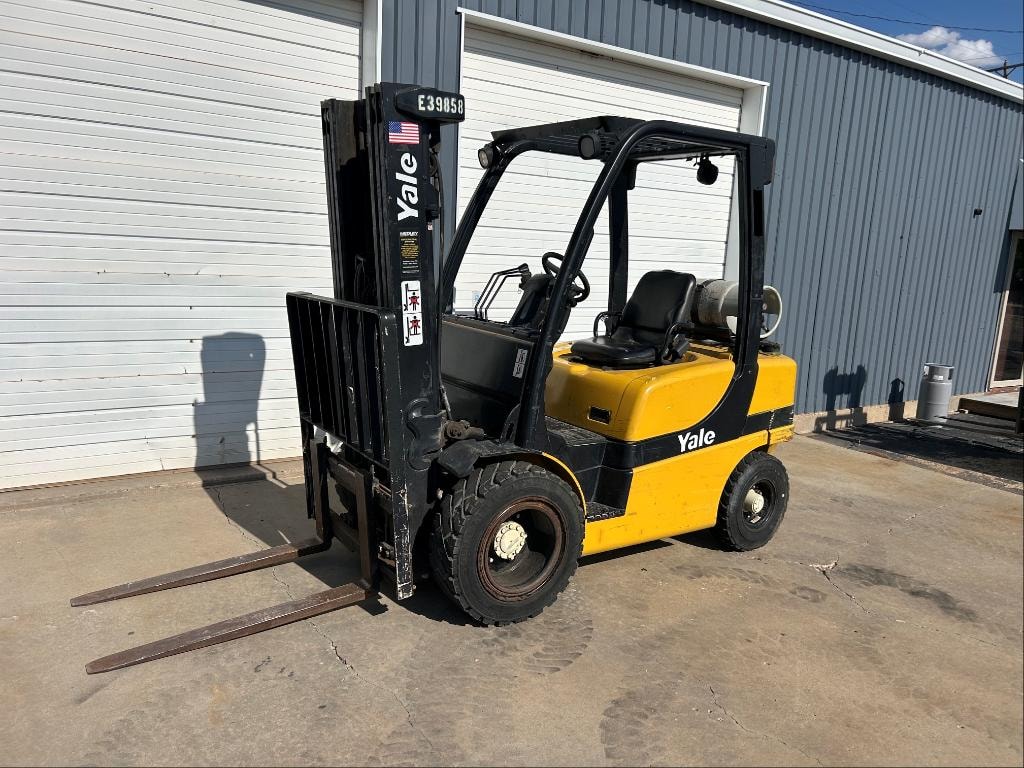 2015 Yale GLP050