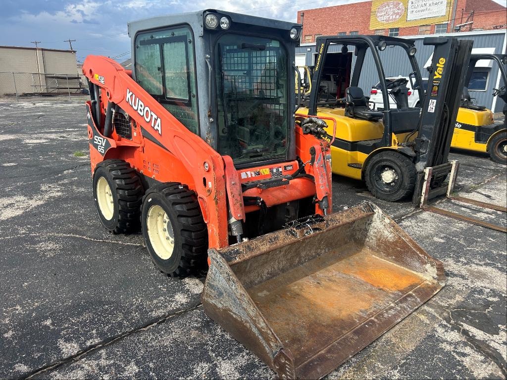 2016 Kubota SSV65